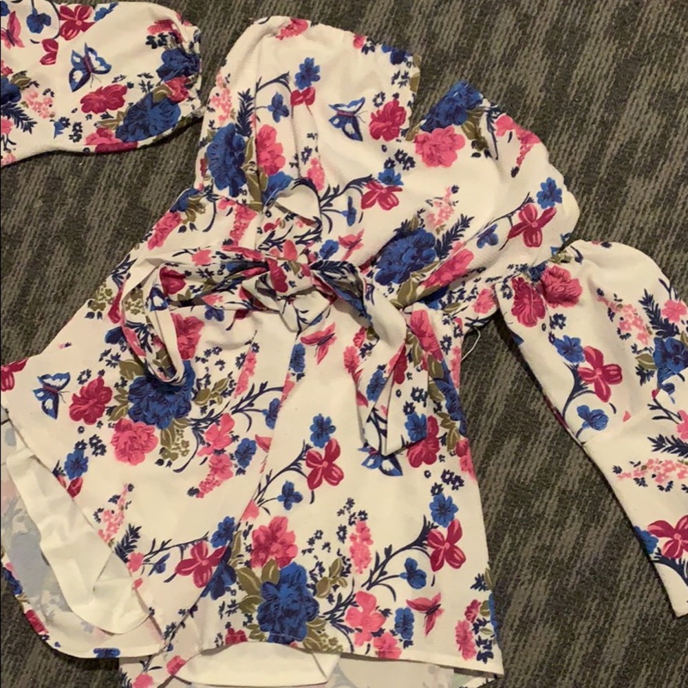 Floral romper attach sleeves separate